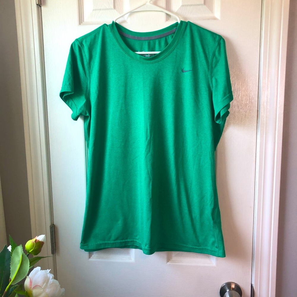 Nike Top